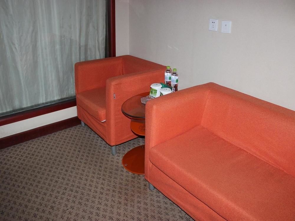 Greentree Inn- Linyi Bus Station Branch Екстериор снимка